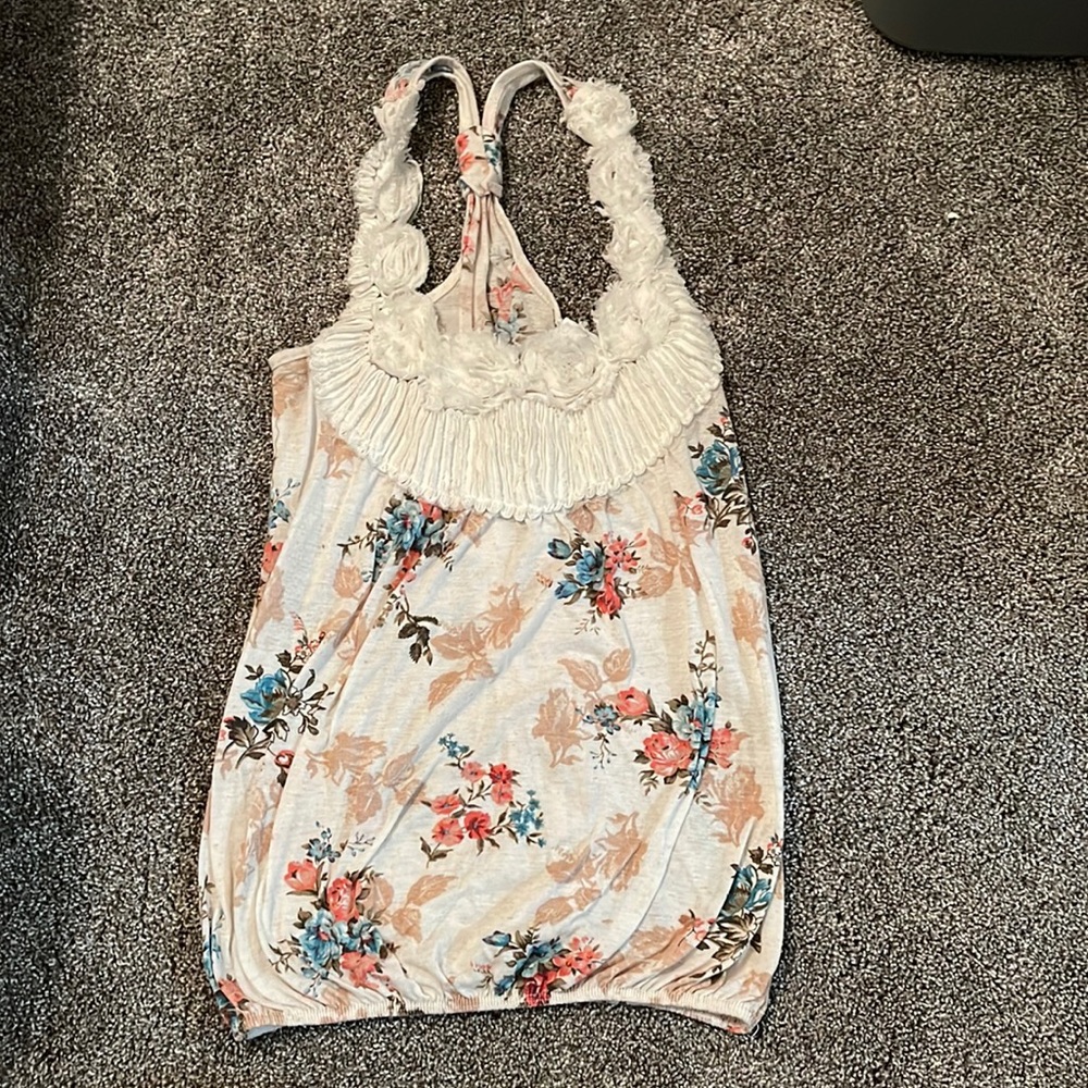 Floral tank